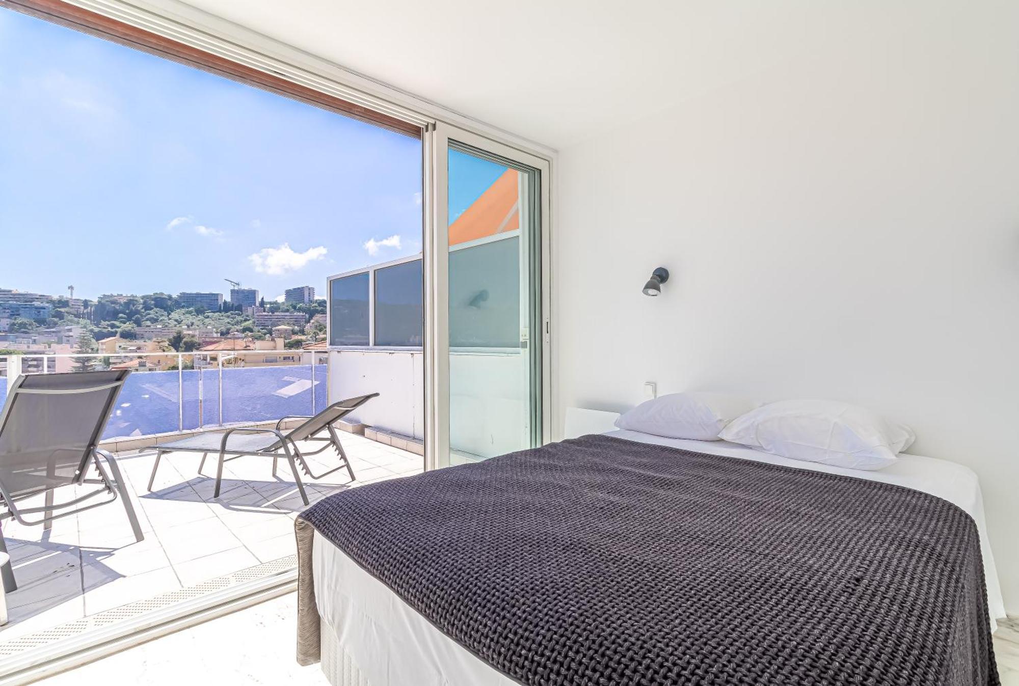 Superb Rooftop Roquebrune Parking Roccabruna
